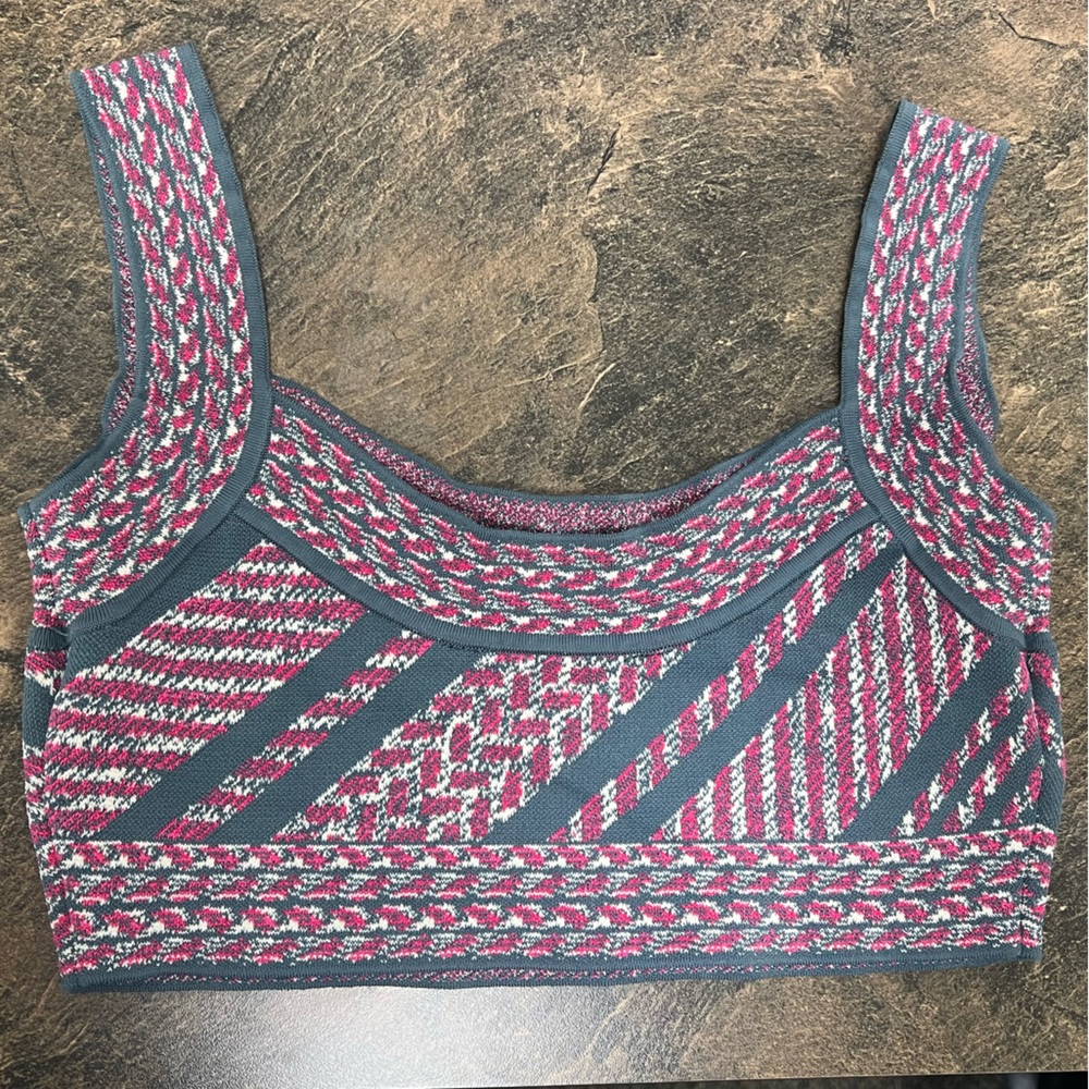 BCBG cropped top